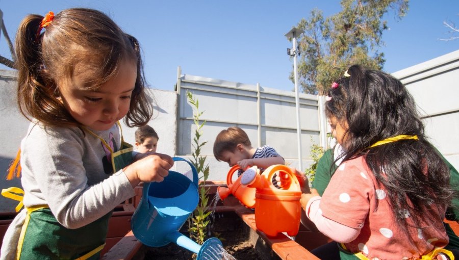 Se abrieron las postulaciones 2025 para salas cuna y jardines infantiles de la V Región