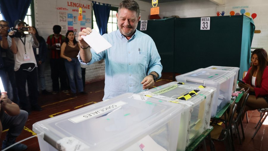 Gobernador Orrego: "La gente está bien decepcionada de la política"