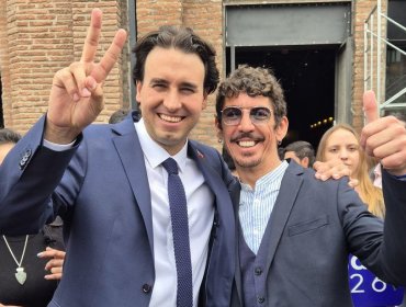 Felipe Ríos, actor y candidato a Gobernador de Valparaíso, votó en Providencia