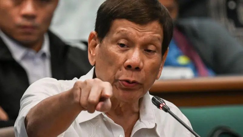 "Dirigí un escuadrón de la muerte": Expresidente filipino confesó que organizó matanzas para combatir la delincuencia