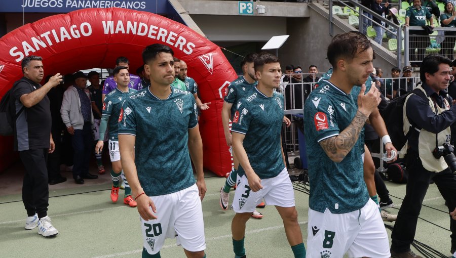 Wanderers confirmó a Héctor Robles como entrenador para la temporada 2025