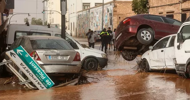 Más de 200 muertos en España tras paso de tormenta por la provincia de Valencia