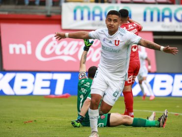 La U cumplió venciendo por goleada a Ñublense y mantuvo vivo el sueño del título