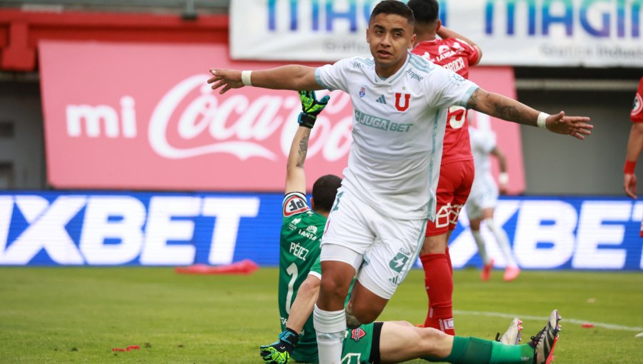 La U cumplió venciendo por goleada a Ñublense y mantuvo vivo el sueño del título