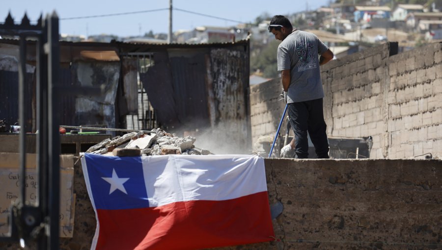 Informe de salud mental de damnificados del megaincendio revela que el 64% muestra síntomas depresivos y el 33% de riesgo suicida