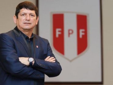 A días del duelo ante Chile: presidente del fútbol peruano es detenido tras presuntos actos de corrupción