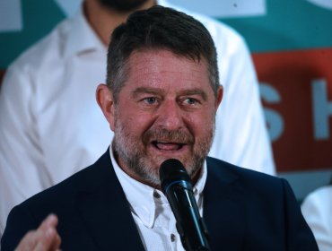 Claudio Orrego: "Fui el único Gobernador a reelección que tuvo que juntar firmas"