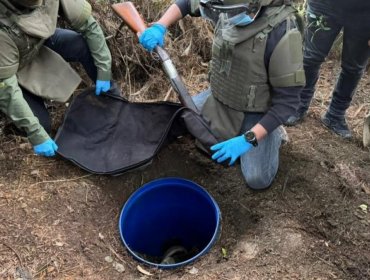 Enterradas en un tambor encuentran escopetas que estarían vinculadas al asesinato de tres carabineros en Cañete