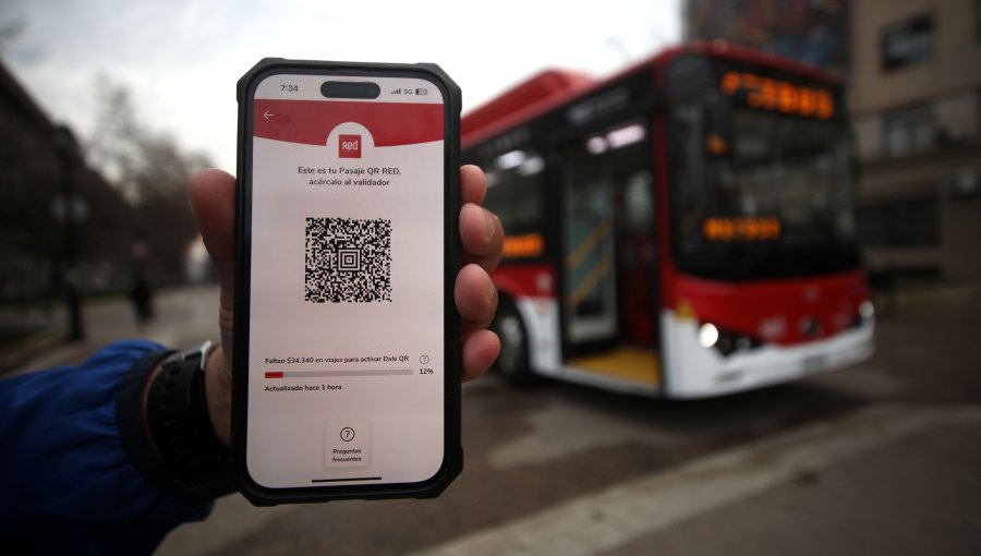 ''DaleQR'': Casi 33 mil personas en la Región Metropolitana accedieron a viajes gratis en el transporte público en octubre