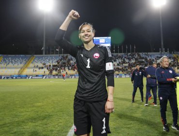 "Tiane" Endler alcanzó el centenar de partidos jugando por Olympique de Lyon