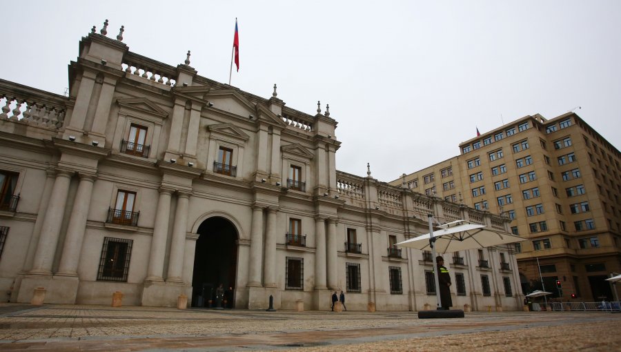 CUT y ANEF se manifestarán este lunes en la Plaza de la Constitución tras el fallecimiento de gásfiter en La Moneda