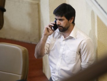 Fiscalía no descarta solicitar desafuero de Joaquín Lavín León tras allanamientos por la emisión de facturas falsas