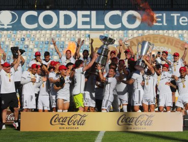 Colo-Colo completó el partido ante Huachipato y se coronó campeón de la Supercopa