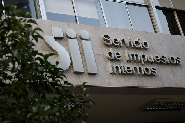 SII presenta 19 nuevas querellas por delitos tributarios que involucran un perjuicio fiscal estimado en $5.774.624.339