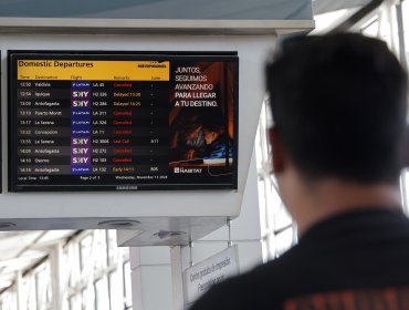 DGAC comunica que aeropuertos nacionales volvieron a la normalidad, pero gremios evalúan realizar un paro indefinido