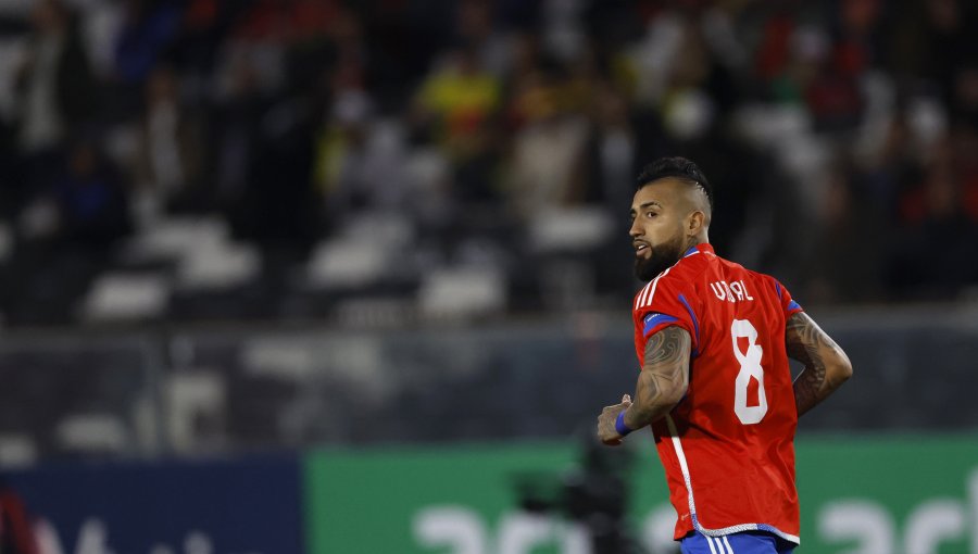 Exfutbolista peruano afirma que a Vidal "se le pasó la mano" con Gareca