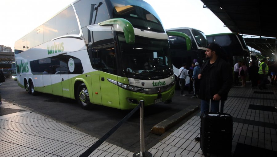 Turbus afirma que ofrecerá soluciones a sus clientes por baja en frecuencia de viajes tras huelga de trabajadores