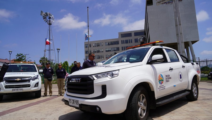 Villa Alemana cuenta con dos nuevas camionetas 4x4 para reforzar la seguridad pública