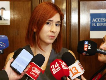 Frente Amplio en alerta por chats que complican a la diputada Catalina Pérez: “Parece que pueden salir las lucas”