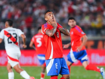 Chile empata con Perú en Lima y se mantiene en el fondo de la tabla camino al Mundial