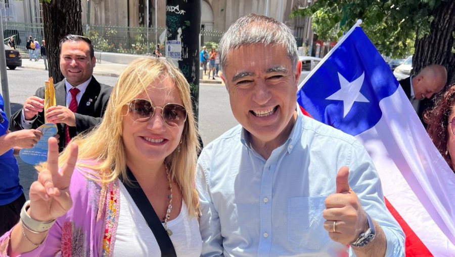 María José Hoffmann y Mario Desbordes en recorrido por Valparaíso: "La izquierda ha sido devastadora para la comuna"