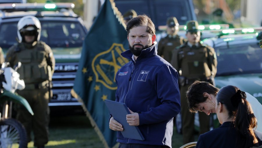 Aseguran que Presidente Boric comunicó a cercanos la denuncia contra Monsalve el mismo día que se enteró