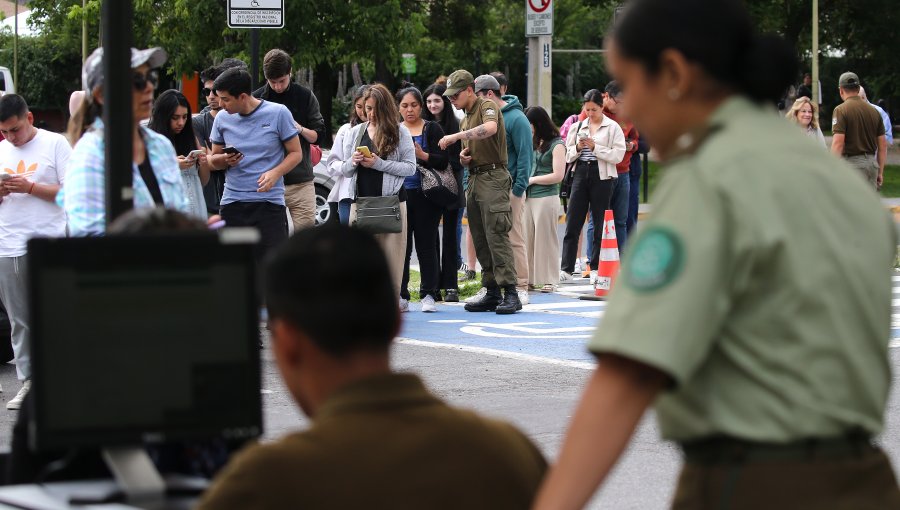 Carabineros de Valparaíso refuerzan sus servicios preventivos para la segunda vuelta de las elecciones de este domingo 24