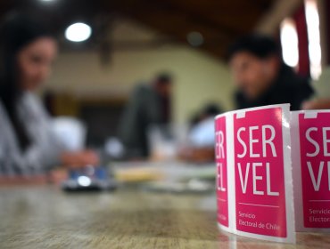 Servel estima que votación de este domingo "será más simple" y que primeros resultados estarían a las 19:00 horas