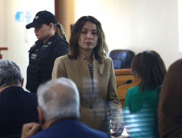 Tribunal rechaza rebajar medidas cautelares y Camila Polizzi se mantendrá en arresto domiciliario total