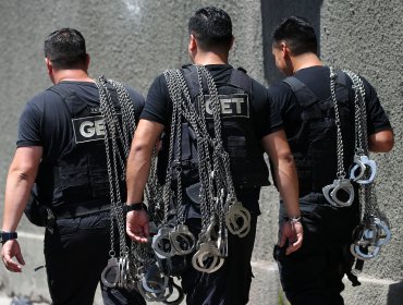 Gobierno llegó a acuerdo con gendarmes, que ponen fin a su movilización nacional