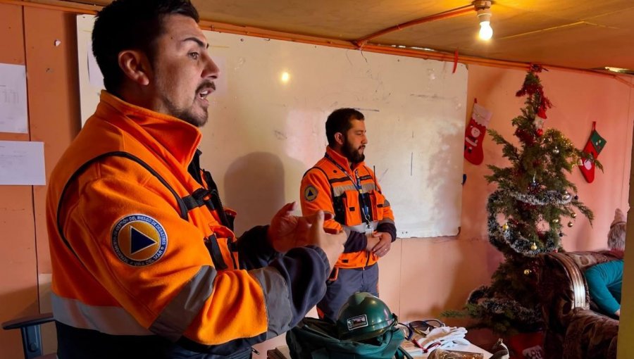 Municipio de Viña del Mar desarrolla charlas educativas en los barrios para enfrentar emergencias