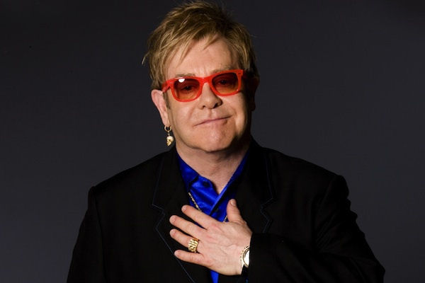 Elton John revela que perdió la visión de un ojo tras una infección: "No puedo ver nada"