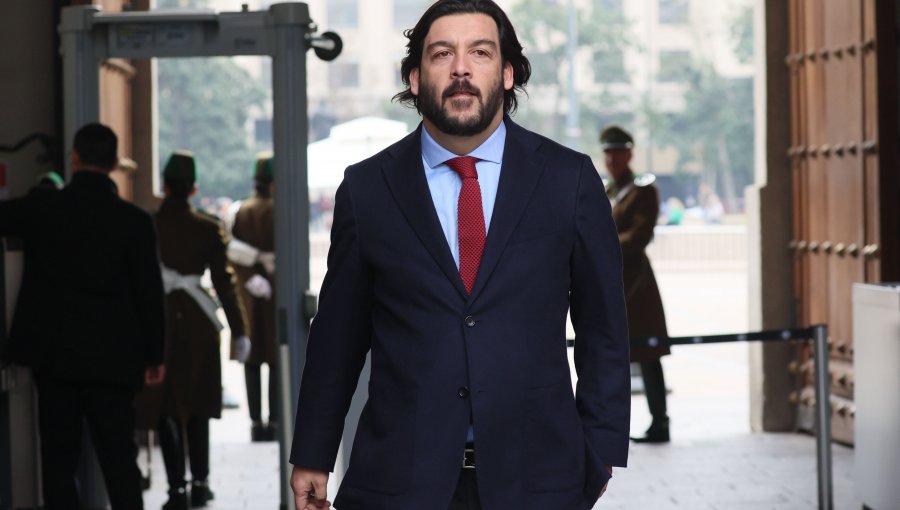 Leiva por denuncia contra Boric: "Si es que hubiera sido delito, han transcurrido más de 10 años, por tanto estaría prescrito"