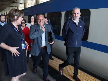 Gobernador Mundaca e importancia de los trenes en su segundo periodo: "Tiene que ser el eje estructurante del transporte público"