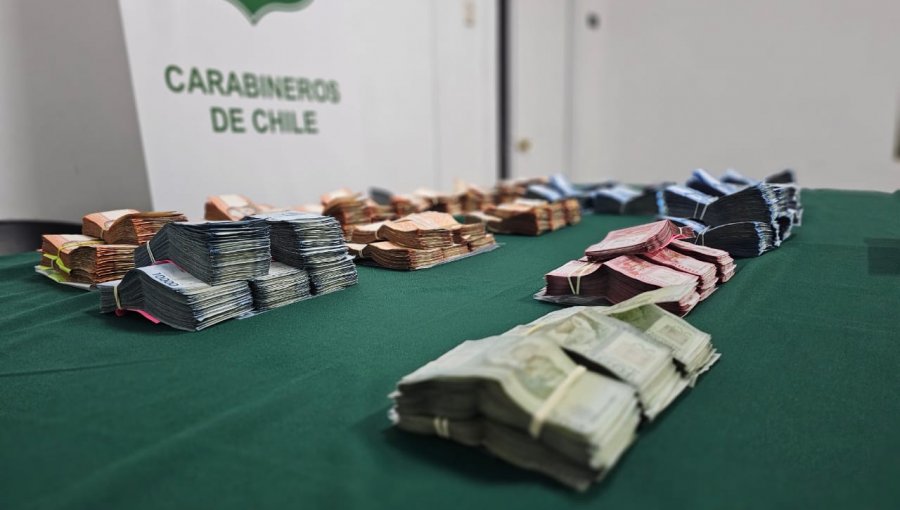 Detienen a hombre que transportaba droga, municiones y más de $100 millones en efectivo en Punitaqui