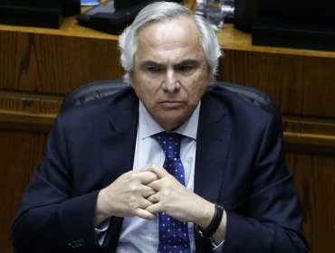 Exministro Andrés Chadwick compareció nuevamente ante la Fiscalía en calidad de imputado por el «Caso Audio»