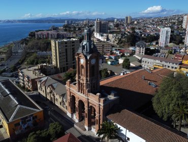 Reconstrucción de la Iglesia San Francisco de Valparaíso ganó Premio Aporte Urbano 2024