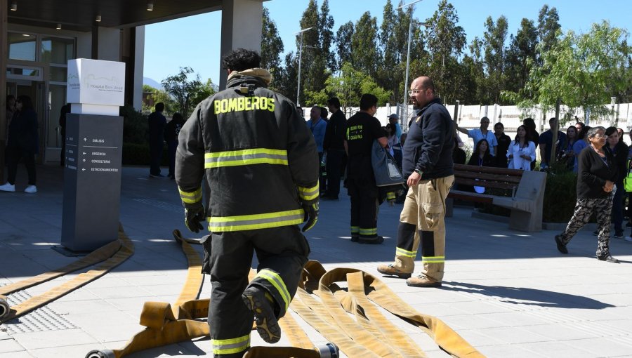 Simulacro de incendio en el Hospital San José de Casablanca movilizó a 70 funcionarios