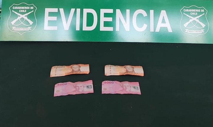 Detienen a ciudadano extranjero que intentó sobornar con $50 mil a Carabineros en Nogales