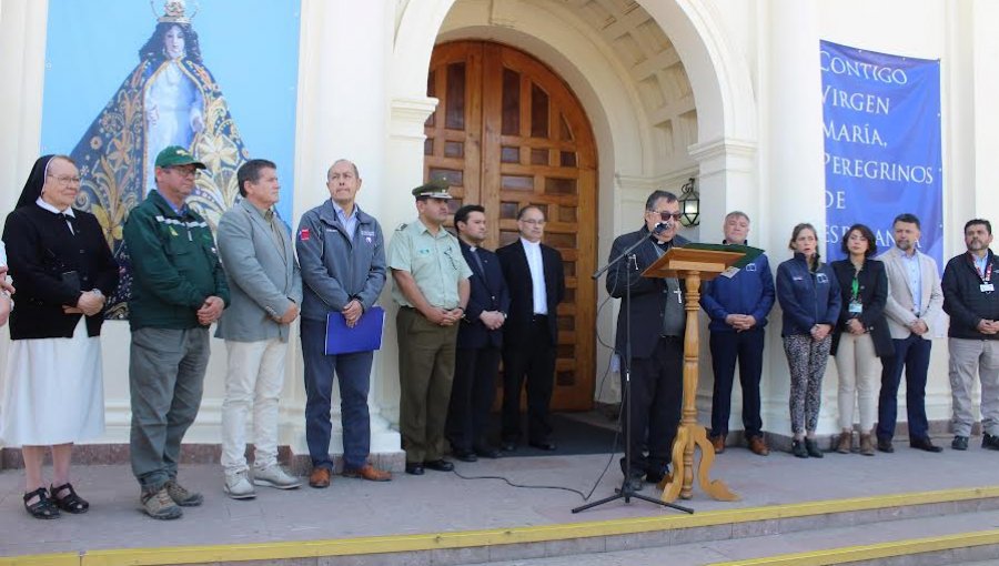 Conaf elabora plan para prevenir y combatir incendios forestales ante peregrinación a Lo Vásquez