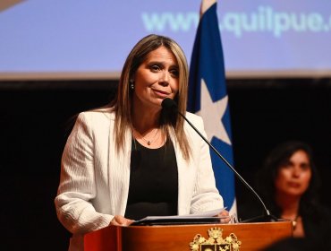 Carolina Corti comenzó su trabajo como Alcaldesa de Quilpué homenajeando "resiliencia" de las víctimas del megaincendio