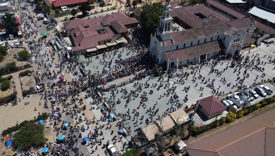 Masiva y multitudinaria peregrinación a Lo Vásquez: Un millón y medio de fieles llegaron a Casablanca