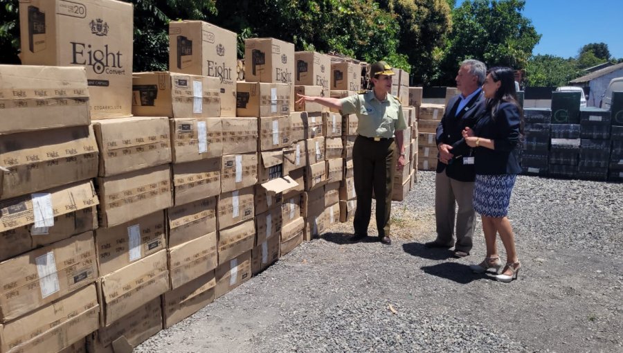 Incautan más de 400 mil cajetillas de cigarros ilegales en Chillán: cinco integrantes de banda criminal fueron detenidos