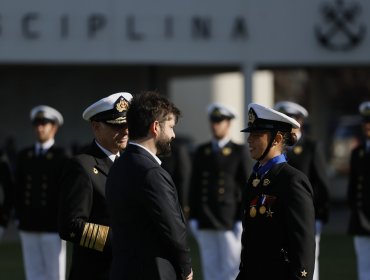 Presidente Boric asistió a la ceremonia de Investidura de oficiales de la Escuela Naval en Valparaíso