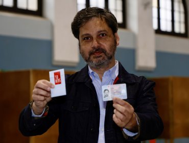 Escándalo en consejo del PS en Valparaíso: Acusan a ex candidato Boris Kúleba de lanzar ataque "misógino y clasista" a militante