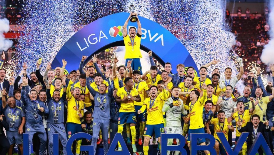 El América de Valdés, Lichnovsky y Dávila se coronó como tricampeón en México