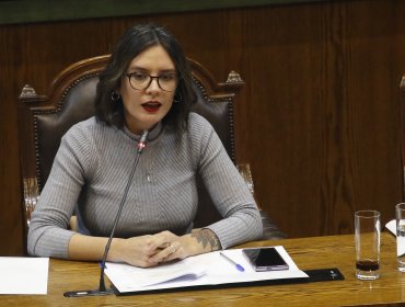 Ministra Camila Vallejo asiste a comisión investigadora del «Caso Monsalve»: Diputados piden que "no se excuse" como Miguel Crispi