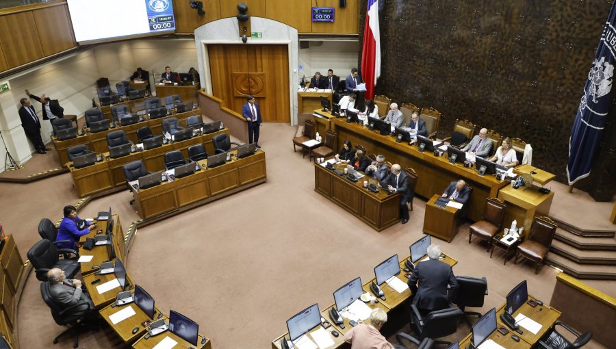 Congreso despachó a ley el proyecto que establece un reajuste de 4,9% para trabajadores del sector público