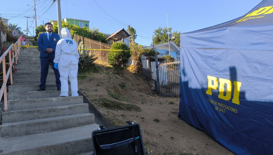 Macabro homicidio sacude a Viña del Mar: Mujer de 31 años fue hallada sin vida y con impactos de bala en la cabeza y el tórax