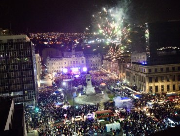 Valparaíso, Viña del Mar, Concón, Quilpué y Villa Alemana recibirán el 2025 con fuegos artificiales, música, baile y eventos familiares